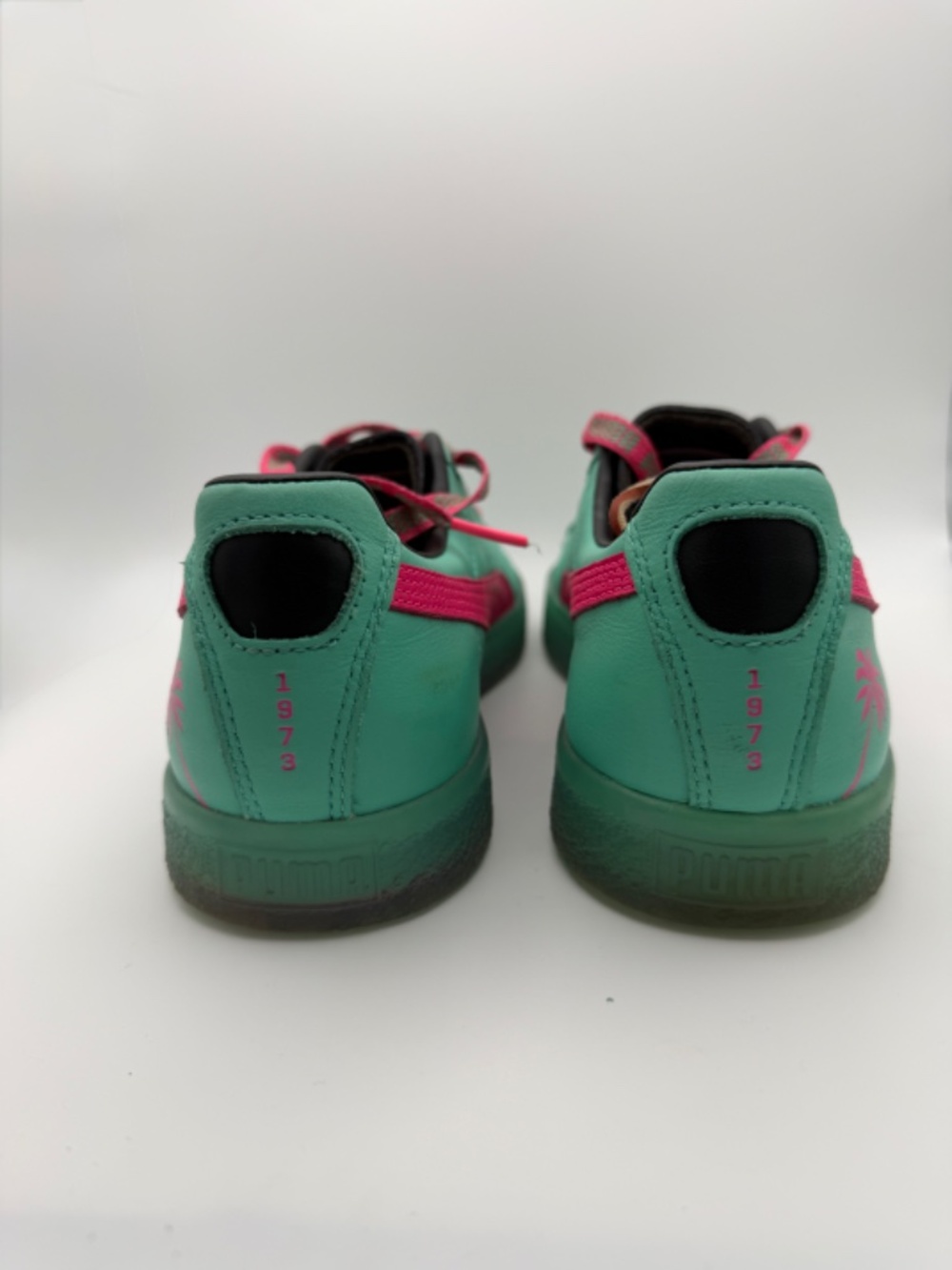 Puma Clyde 1973 South Beach Miami 36854201 Teal & Hot Pink Sneakers 80s Retro - Picture 4 of 10